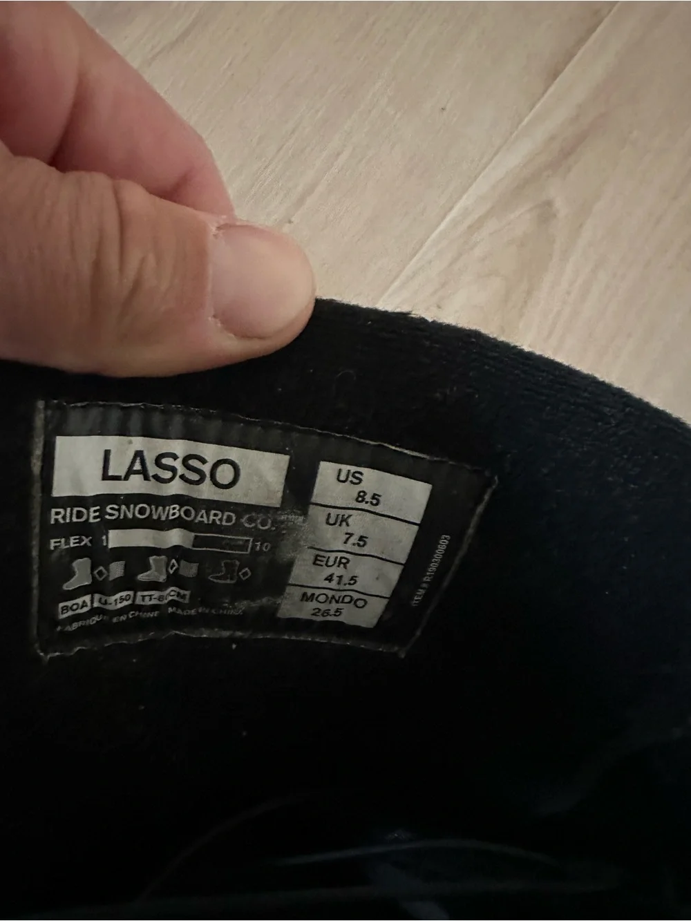 Men's Ride Laso Snowboard Boots with Dial Lacing
